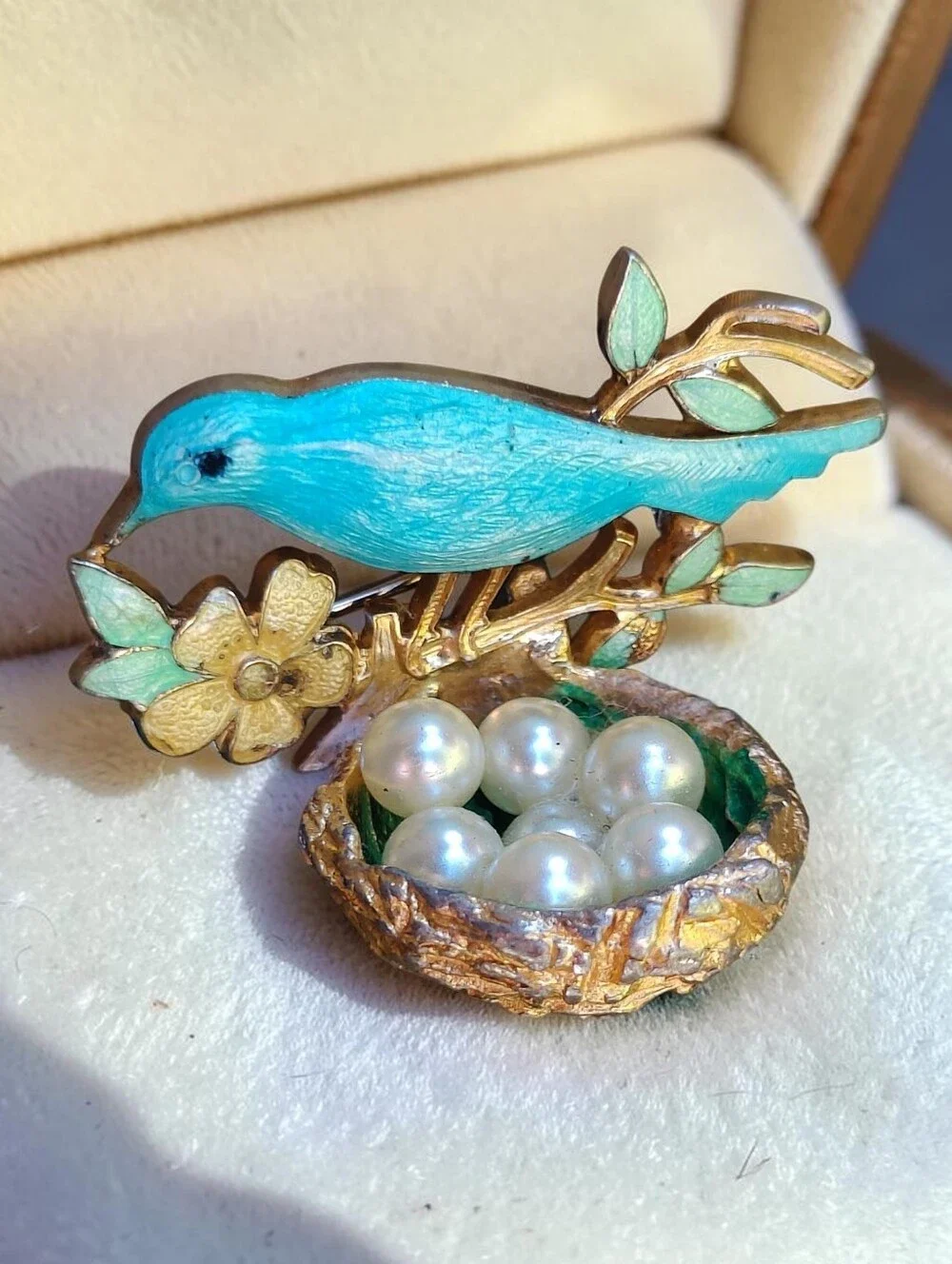 🐦 Vintage Guilloche Enameled Bird Brooch With Pearl Eggs